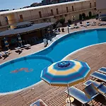 Bratanov Plaza Апартаменты *