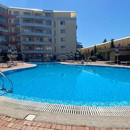 Apartamento Bratanov Plaza *