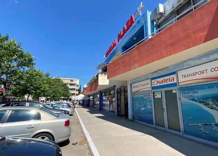 Bratanov Plaza Слънчев бряг