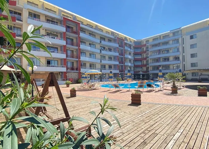 Bratanov Plaza Апартамент