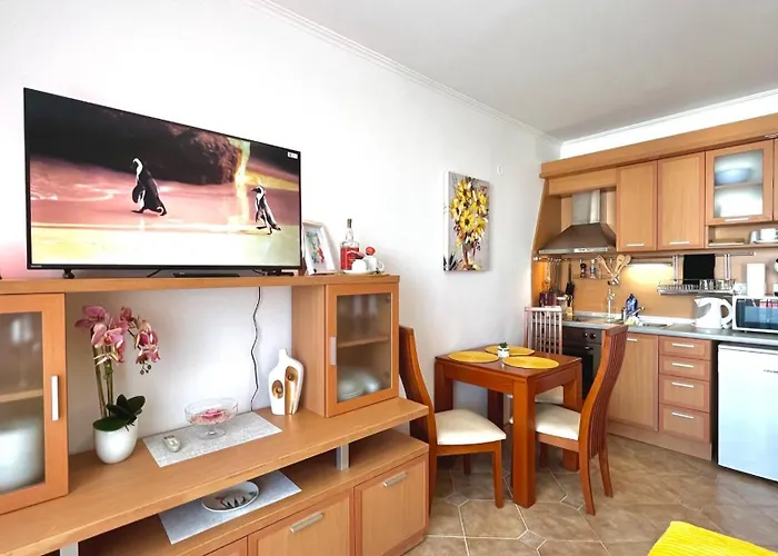 Апартамент Bratanov Plaza Слънчев бряг