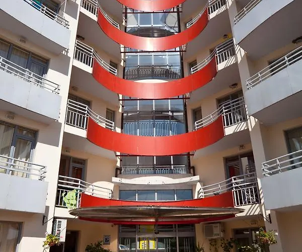 Апартамент Bratanov Plaza